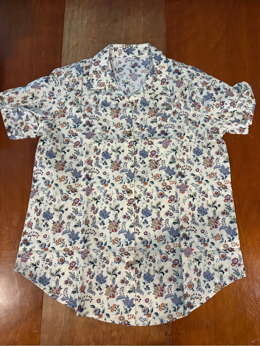 Women’s Floral Button Up Shirt